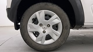 Used 2021 renault Kwid 1.0 RXT Opt Petrol Manual tyres RIGHT REAR TYRE RIM VIEW