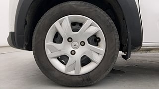 Used 2021 renault Kwid 1.0 RXT Opt Petrol Manual tyres LEFT FRONT TYRE RIM VIEW