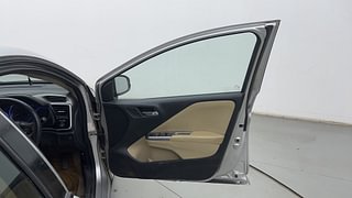 Used 2015 Honda City [2014-2017] VX Petrol Manual interior RIGHT FRONT DOOR OPEN VIEW