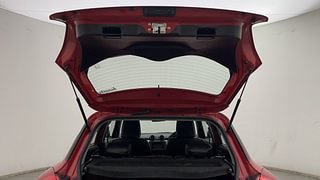 Used 2018 Maruti Suzuki Swift [2017-2020] ZDI AMT Diesel Automatic interior DICKY DOOR OPEN VIEW