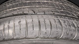Used 2017 hyundai Tucson GLS 2WD AT Diesel Diesel Automatic tyres RIGHT REAR TYRE TREAD VIEW