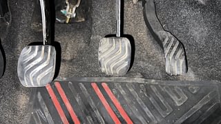 Used 2021 renault Kwid 1.0 RXT Opt Petrol Manual interior PEDALS VIEW
