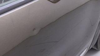 Used 2018 Renault Kwid [2015-2019] 1.0 RXT AMT Petrol Automatic dents MINOR SCRATCH