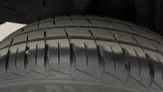 Used 2021 Renault Kwid CLIMBER 1.0 AMT Opt Petrol Automatic tyres RIGHT REAR TYRE TREAD VIEW