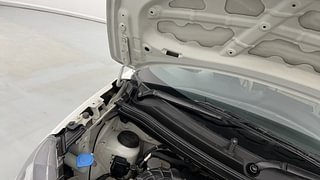 Used 2021 Maruti Suzuki Wagon R 1.2 [2019-2022] VXI Petrol Manual engine ENGINE RIGHT SIDE HINGE & APRON VIEW