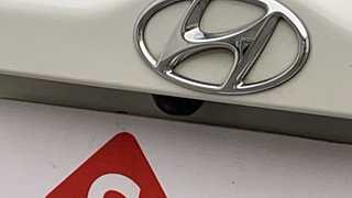 Used 2018 Hyundai Elite i20 [2018-2020] Asta 1.2 Petrol Manual top_features Rear camera