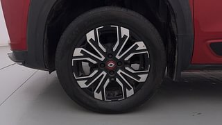 Used 2022 Renault Kiger RXZ Turbo CVT Dual Tone Petrol Automatic tyres LEFT FRONT TYRE RIM VIEW