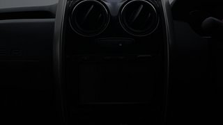 Used 2016 Renault Duster [2015-2019] 110 PS RXZ 4X2 AMT Diesel Automatic top_features Integrated (in-dash) music system