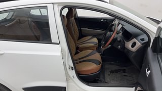 Used 2018 Hyundai Grand i10 [2017-2020] Sportz AT 1.2 Kappa VTVT Petrol Automatic interior RIGHT SIDE FRONT DOOR CABIN VIEW