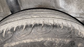 Used 2014 Honda Brio [2011-2016] VX MT Petrol Manual tyres RIGHT REAR TYRE TREAD VIEW