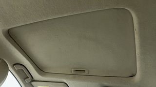 Used 2015 Honda City [2014-2017] VX Petrol Manual top_features Sunroof