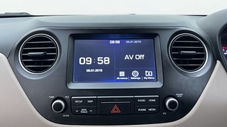 Used 2018 Hyundai Grand i10 [2017-2020] Sportz AT 1.2 Kappa VTVT Petrol Automatic top_features Integrated (in-dash) music system