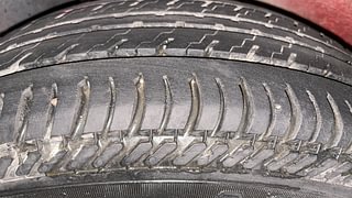 Used 2012 Ford Figo [2010-2015] Duratec Petrol EXI 1.2 Petrol Manual tyres RIGHT REAR TYRE TREAD VIEW