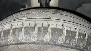 Used 2021 renault Kwid 1.0 RXT Opt Petrol Manual tyres LEFT FRONT TYRE TREAD VIEW
