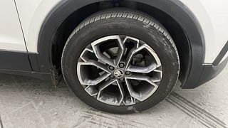 Used 2022 Skoda Kushaq Style 1.0L TSI AT Petrol Automatic tyres RIGHT FRONT TYRE RIM VIEW