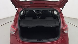 Used 2017 Hyundai Grand i10 [2017-2020] Sportz (O) AT 1.2 Kappa VTVT Petrol Automatic interior DICKY INSIDE VIEW