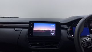 Used 2022 Renault Kiger RXZ Turbo CVT Dual Tone Petrol Automatic top_features Integrated (in-dash) music system