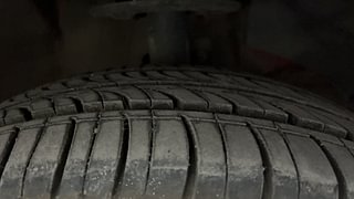 Used 2018 Maruti Suzuki Swift [2017-2020] ZDI AMT Diesel Automatic tyres RIGHT FRONT TYRE TREAD VIEW