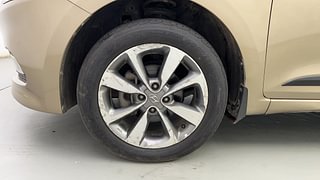 Used 2015 Hyundai Elite i20 [2014-2018] Asta 1.2 Petrol Manual tyres LEFT FRONT TYRE RIM VIEW