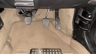 Used 2014 Honda City [2014-2017] VX Diesel Diesel Manual interior PEDALS VIEW