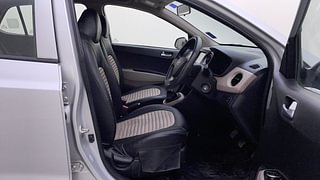 Used 2018 Hyundai Grand i10 [2017-2020] Sportz (O) 1.2 kappa VTVT Petrol Manual interior RIGHT SIDE FRONT DOOR CABIN VIEW