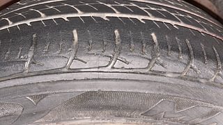 Used 2012 Ford Figo [2010-2015] Duratec Petrol EXI 1.2 Petrol Manual tyres RIGHT FRONT TYRE TREAD VIEW