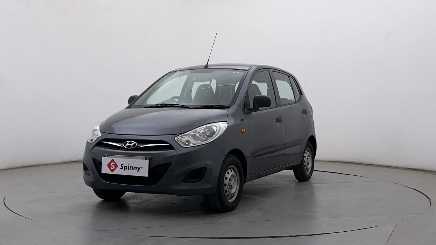 LEFT FRONT CORNER VIEW