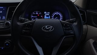 Used 2017 hyundai Tucson GLS 2WD AT Diesel Diesel Automatic top_features Airbags