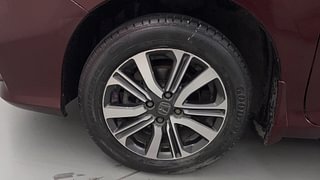 Used 2017 honda City V 4th Gen Petrol Manual tyres LEFT FRONT TYRE RIM VIEW