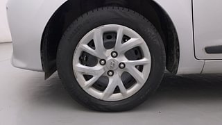 Used 2018 Hyundai Grand i10 [2017-2020] Sportz (O) 1.2 kappa VTVT Petrol Manual tyres LEFT FRONT TYRE RIM VIEW