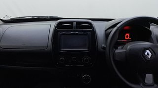 Used 2018 Renault Kwid [2015-2019] 1.0 RXT AMT Petrol Automatic interior MUSIC SYSTEM & AC CONTROL VIEW