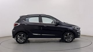 Used 2022 Tata Tiago XZA+ AMT Petrol Automatic exterior RIGHT SIDE VIEW