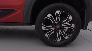 Used 2022 Renault Kiger RXZ Turbo CVT Dual Tone Petrol Automatic tyres LEFT REAR TYRE RIM VIEW