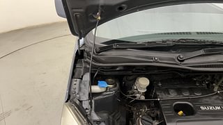 Used 2010 Maruti Suzuki Wagon R 1.0 [2010-2019] VXi Petrol Manual engine ENGINE RIGHT SIDE HINGE & APRON VIEW