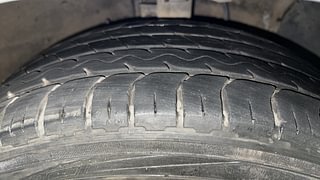 Used 2018 Hyundai Verna [2017-2020] 1.6 VTVT SX Petrol Manual tyres RIGHT FRONT TYRE TREAD VIEW