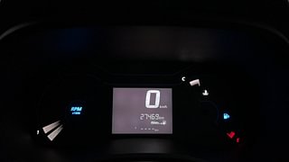 Used 2021 renault Kwid 1.0 RXT Opt Petrol Manual interior CLUSTERMETER VIEW
