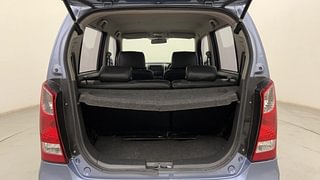 Used 2010 Maruti Suzuki Wagon R 1.0 [2010-2019] VXi Petrol Manual interior DICKY INSIDE VIEW