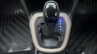 Used 2017 Hyundai Grand i10 [2017-2020] Sportz (O) AT 1.2 Kappa VTVT Petrol Automatic interior GEAR  KNOB VIEW