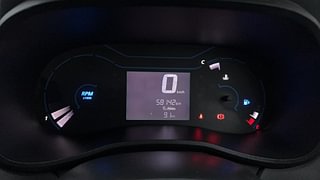 Used 2021 renault Kwid 1.0 RXT Opt Petrol Manual interior CLUSTERMETER VIEW