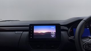 Used 2022 Renault Kiger RXZ Turbo CVT Dual Tone Petrol Automatic top_features Touch screen infotainment system