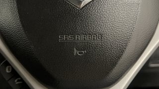 Used 2015 Maruti Suzuki Swift [2011-2017] ZXi Petrol Manual top_features Airbags