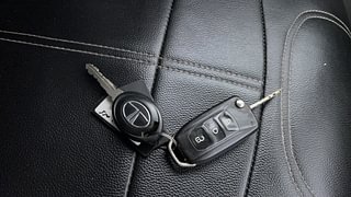 Used 2017 Tata Tiago [2016-2020] Revotron XZA AMT Petrol Automatic extra CAR KEY VIEW