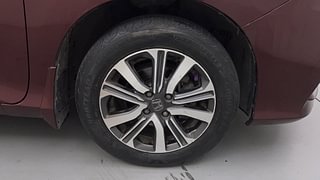 Used 2017 honda City V 4th Gen Petrol Manual tyres RIGHT FRONT TYRE RIM VIEW