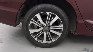 Used 2017 honda City V 4th Gen Petrol Manual tyres RIGHT REAR TYRE RIM VIEW