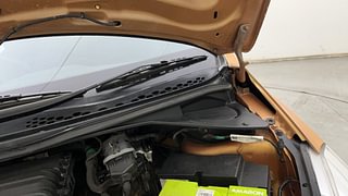 Used 2019 Tata Tiago [2016-2020] Revotron XZ Petrol Manual engine ENGINE LEFT SIDE HINGE & APRON VIEW