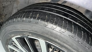 Used 2017 Honda City [2017-2020] ZX CVT Petrol Automatic tyres LEFT REAR TYRE TREAD VIEW