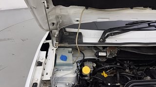 Used 2021 renault Kwid 1.0 RXT Opt Petrol Manual engine ENGINE RIGHT SIDE HINGE & APRON VIEW