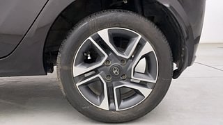 Used 2022 Tata Tiago XZA+ AMT Petrol Automatic tyres LEFT REAR TYRE RIM VIEW
