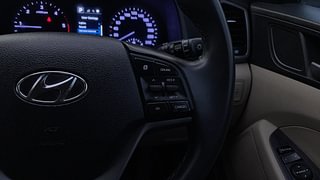 Used 2017 hyundai Tucson GLS 2WD AT Diesel Diesel Automatic top_features Cruise control
