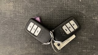 Used 2017 Honda City [2017-2020] ZX CVT Petrol Automatic extra CAR KEY VIEW